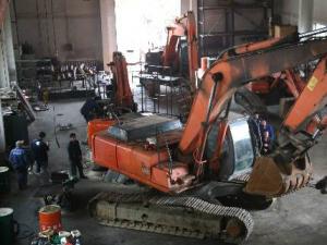 挖掘機(jī)維修